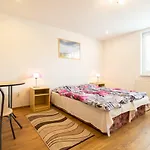 Marta Vavrekova Apartment