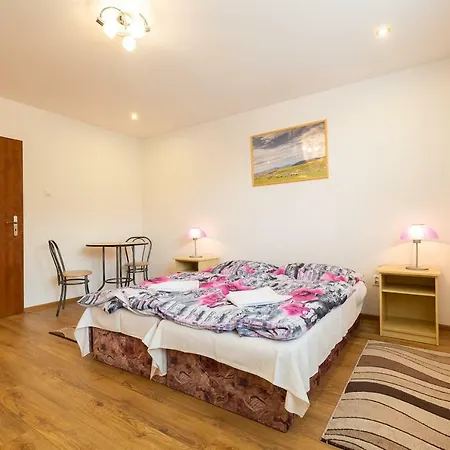 Apartmán Marta Vavrekova *